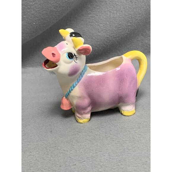 Vintage Cow Creamer Porcelain Figurine Kitchen Decor Pastel Colors - Picture 8 of 9
